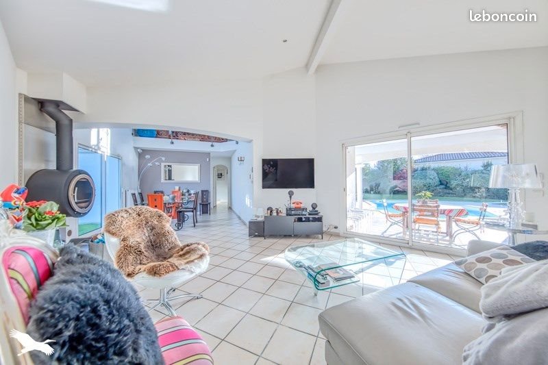 Maison à vendre, 199m², Saint-Médard-en-Jalles