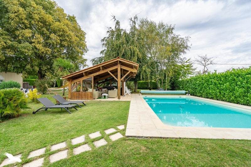 Maison à vendre, 225m², Nérigean