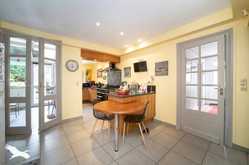 Maison à vendre, 225m², Nérigean