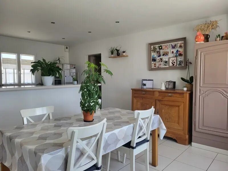 Maison à vendre, 187m², Bourgneuf