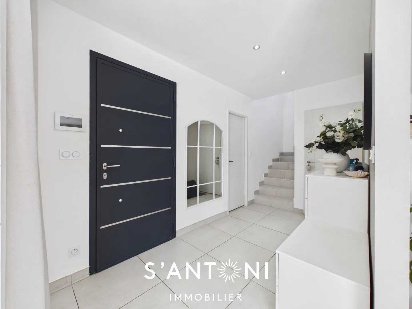 Maison à vendre, 175m², Adissan