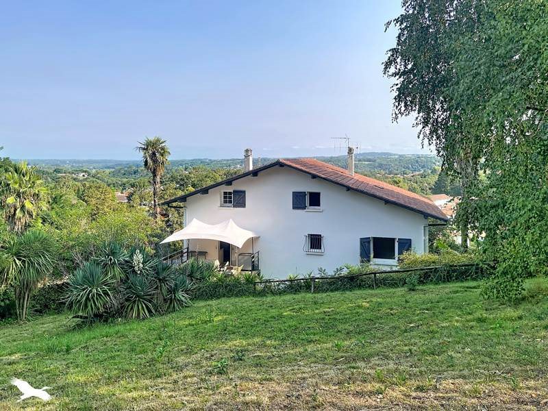 Maison à vendre, 260m², Cambo-les-Bains