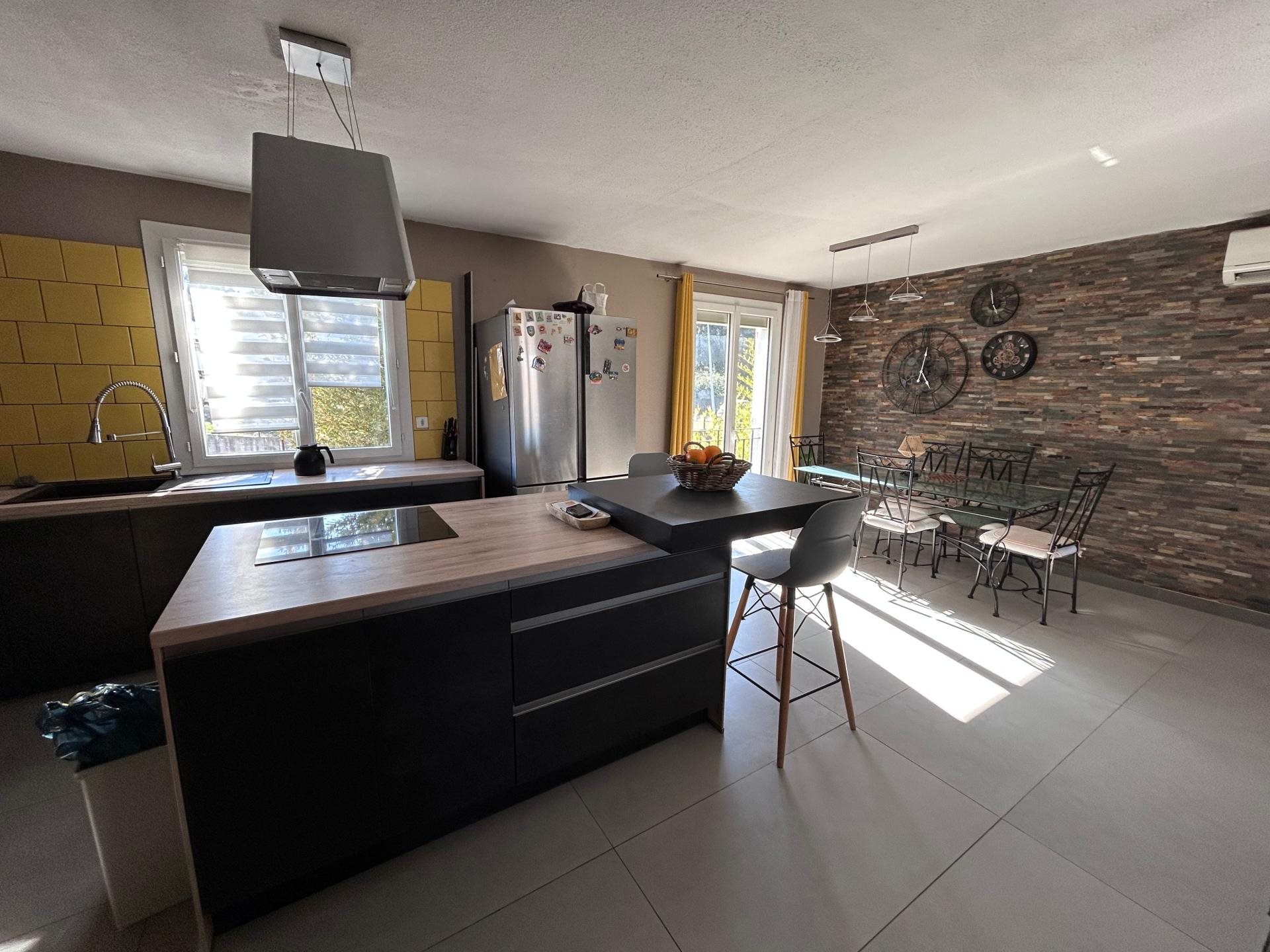 Maison à vendre, 124m², Milhaud