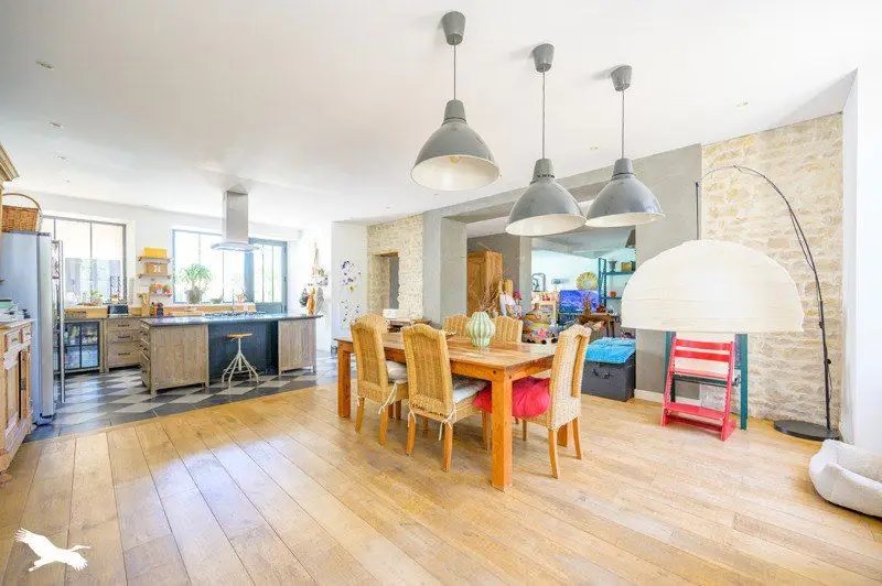 Maison à vendre, 260m², Sainte-Soulle