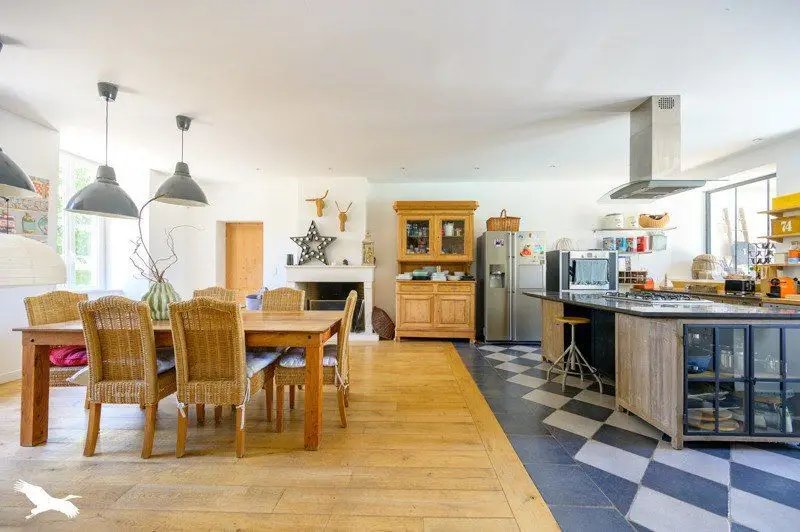 Maison à vendre, 260m², Sainte-Soulle