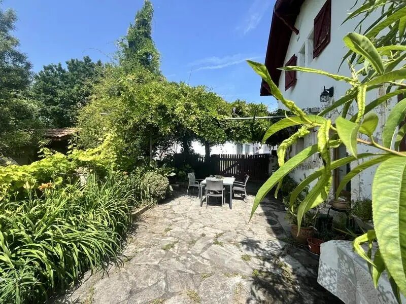 Maison à vendre, 170m², Urt