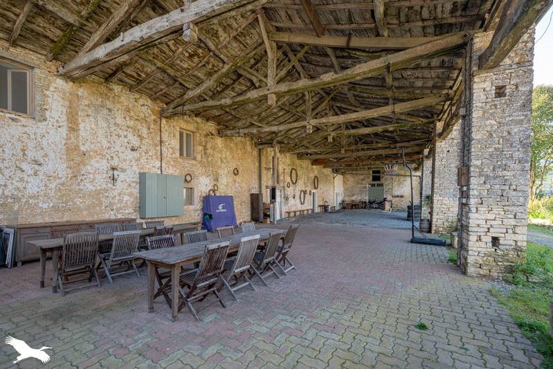 Maison à vendre, 1075m², Asnières-la-Giraud