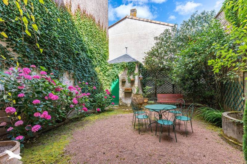Maison à vendre, 286m², Marmande