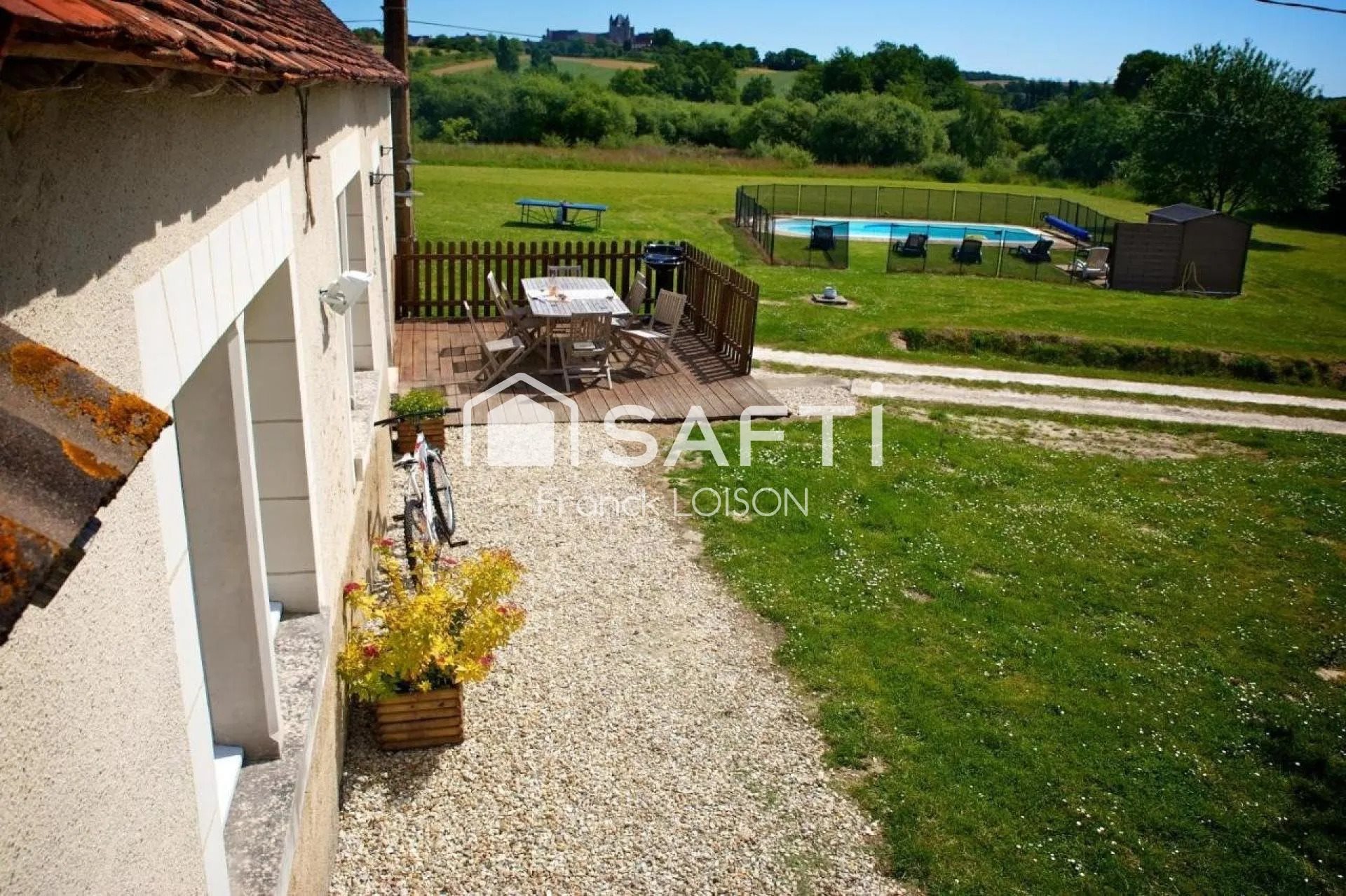 Maison à vendre, 330m², Bridoré