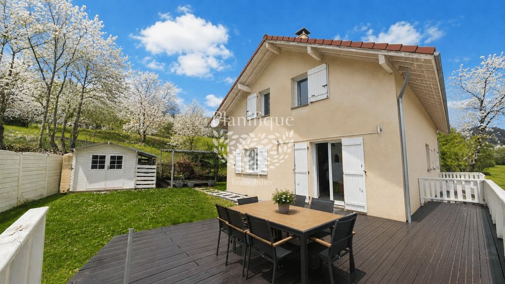 Maison à vendre, 132m², Poisy