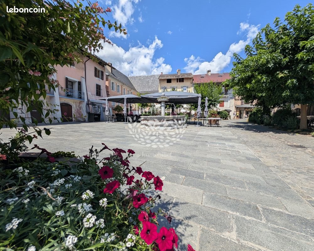 Appartement à vendre, 301m², Albertville