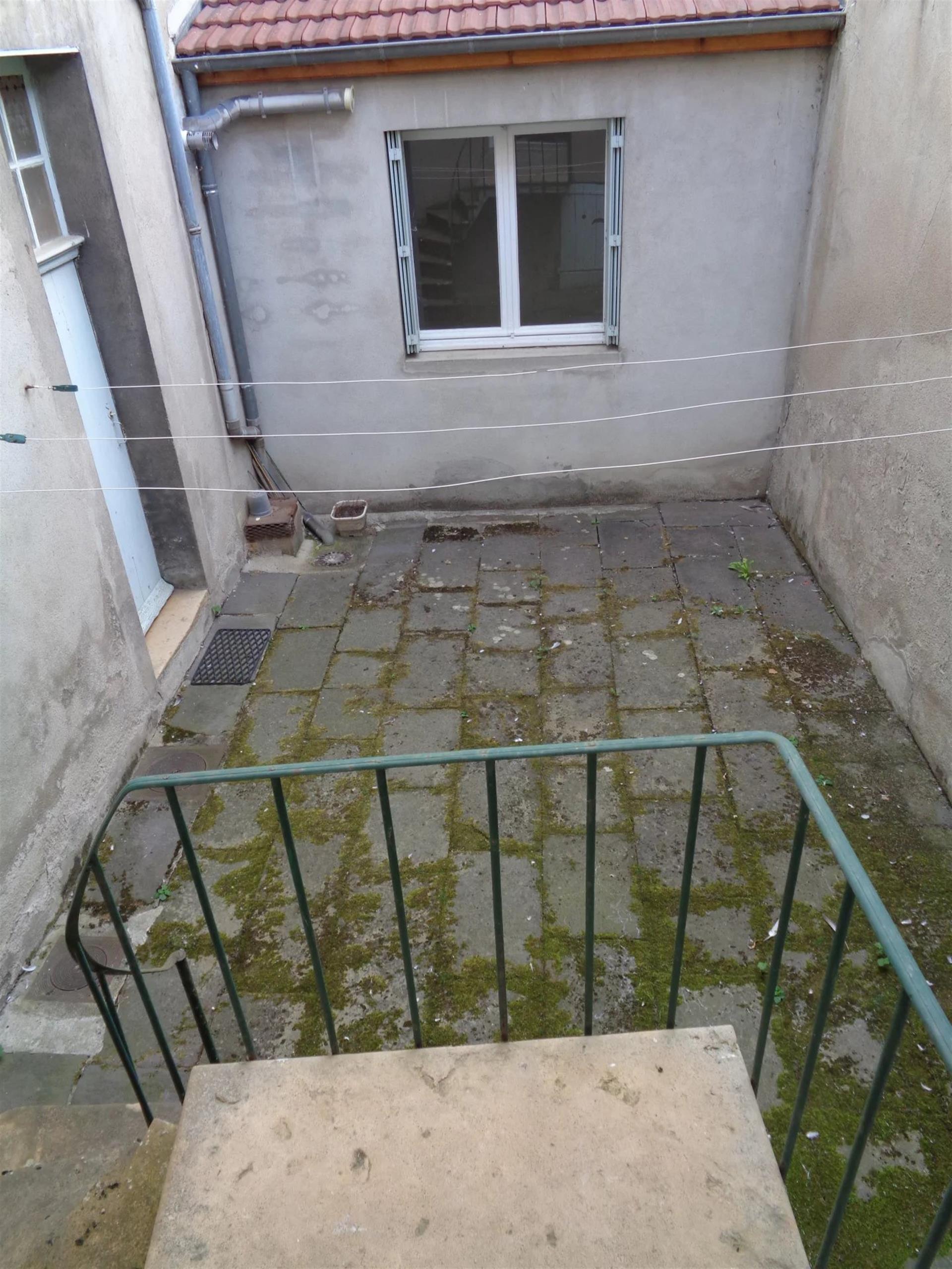 Appartement à louer, 47m², Bourbon-Lancy
