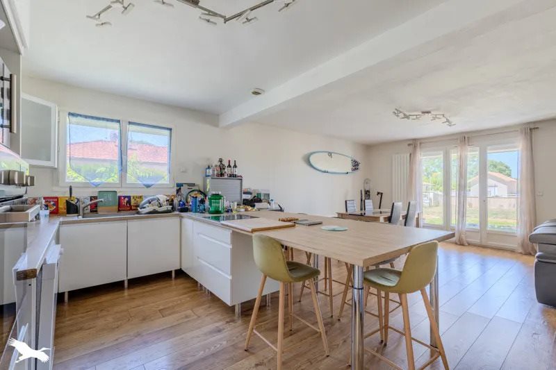 Maison à vendre, 109m², Saint-Denis-de-Pile