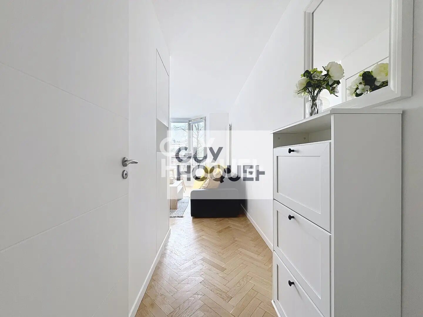 Appartement à louer, 25m², Suresnes