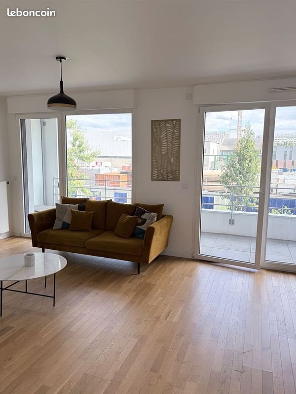 Appartement à louer, 83m², Clichy