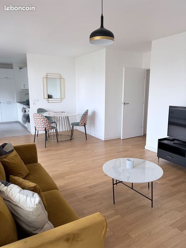 Appartement à louer, 83m², Clichy