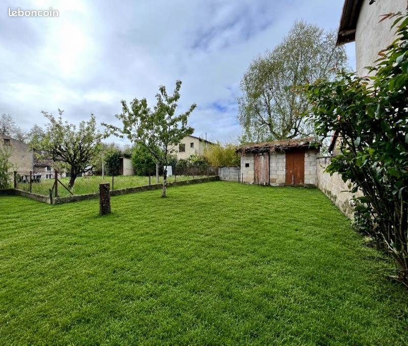 Maison à vendre, 98m², Lessac