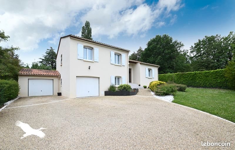 Maison à vendre, 122m², Puymoyen