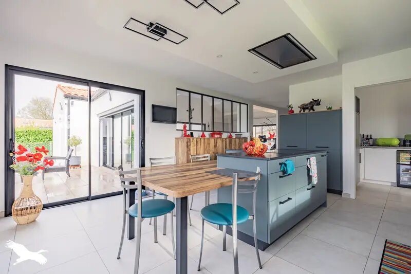 Maison à vendre, 237m², Soulignonne