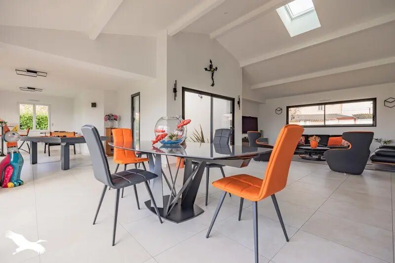 Maison à vendre, 237m², Soulignonne