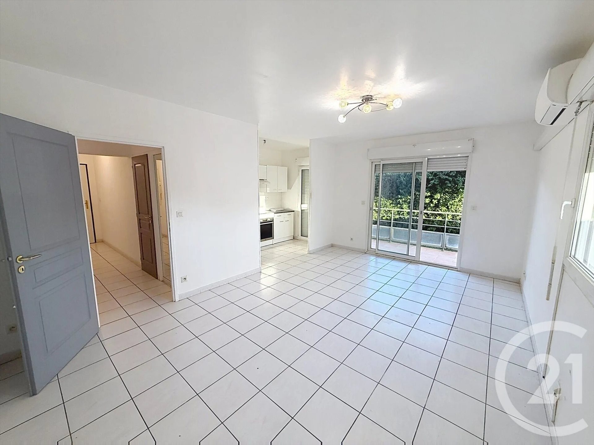 Appartement à vendre, 66m², Châteaurenard