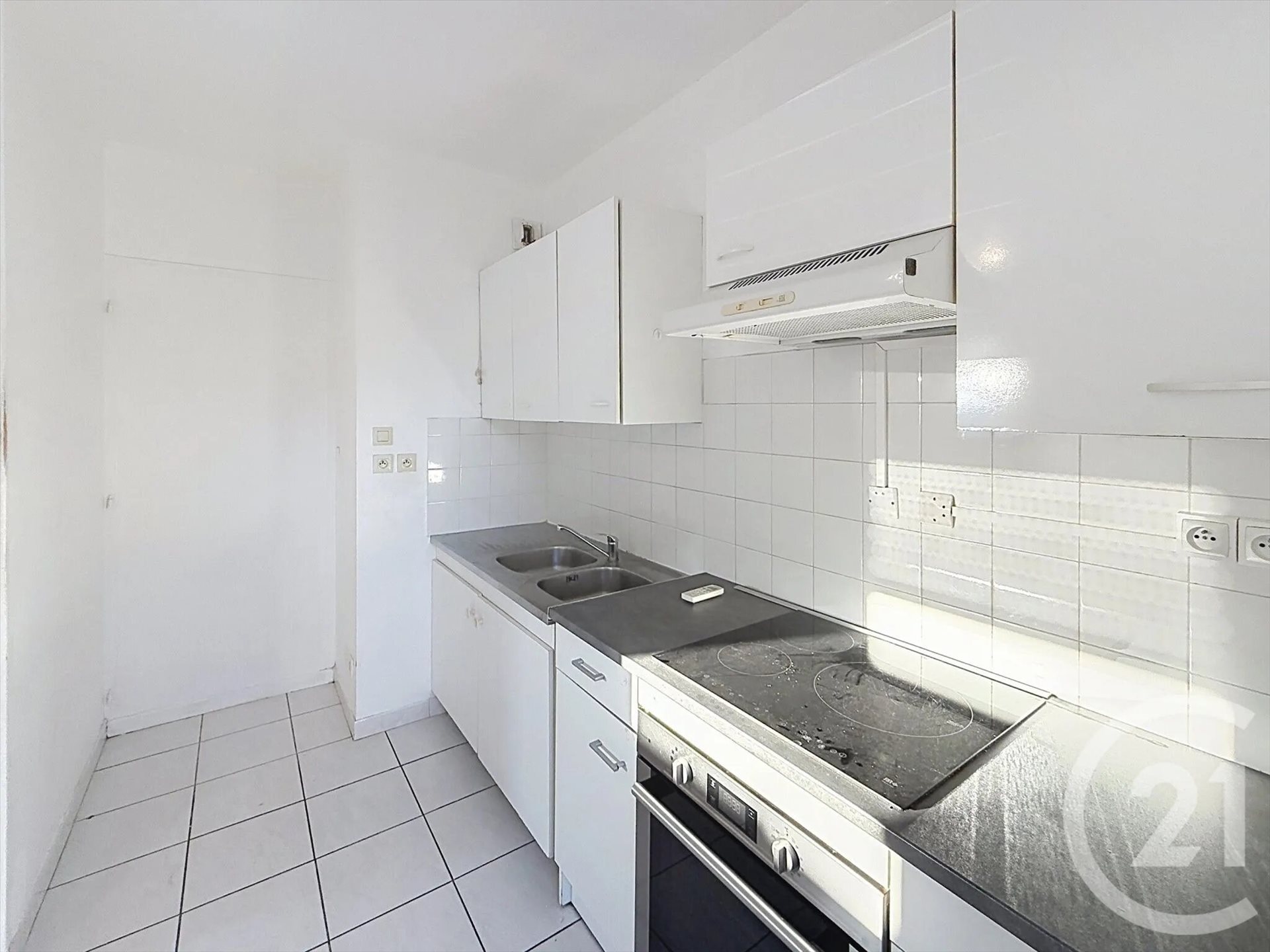 Appartement à vendre, 66m², Châteaurenard