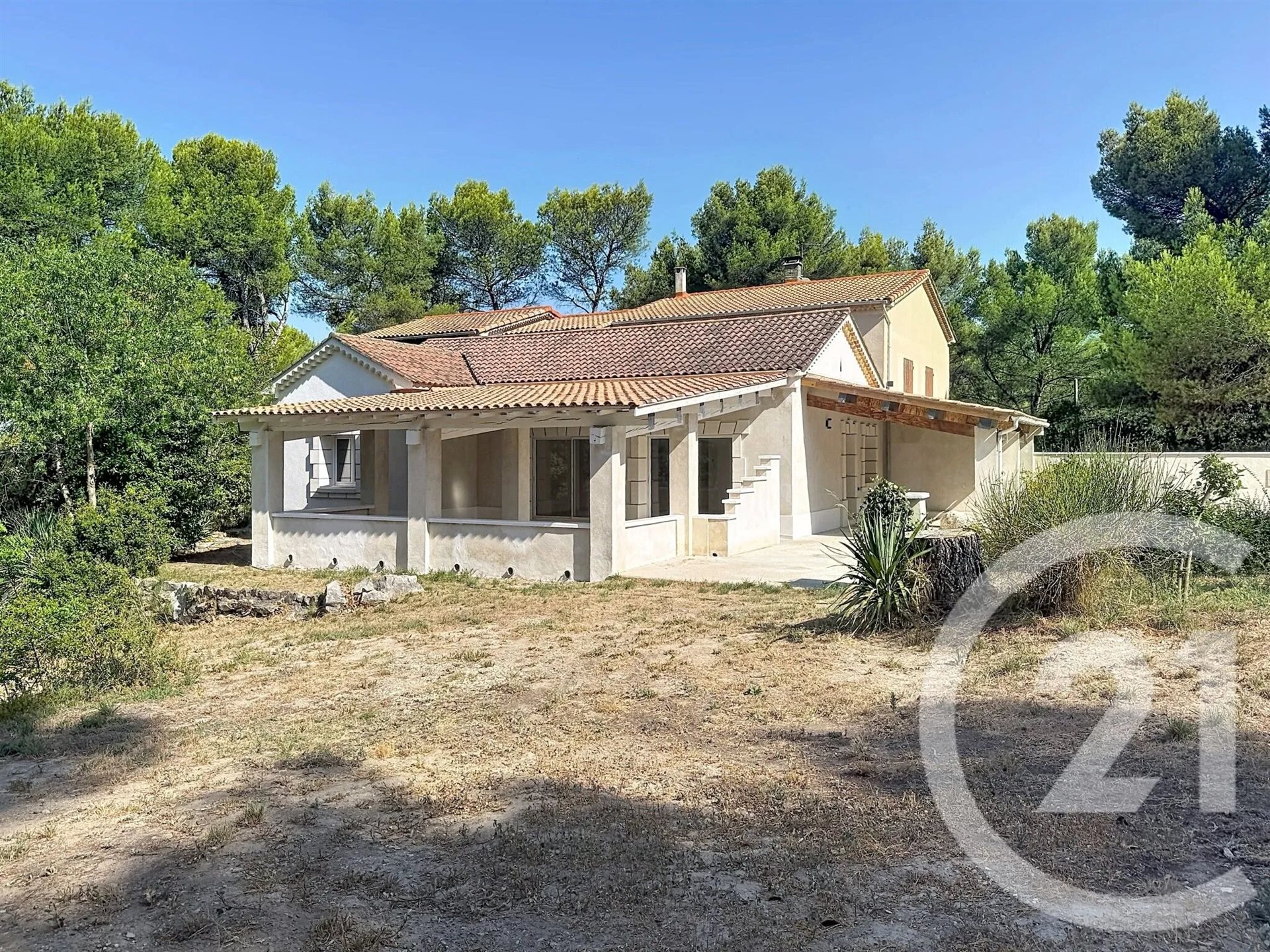 Maison à louer, 148m², Noves