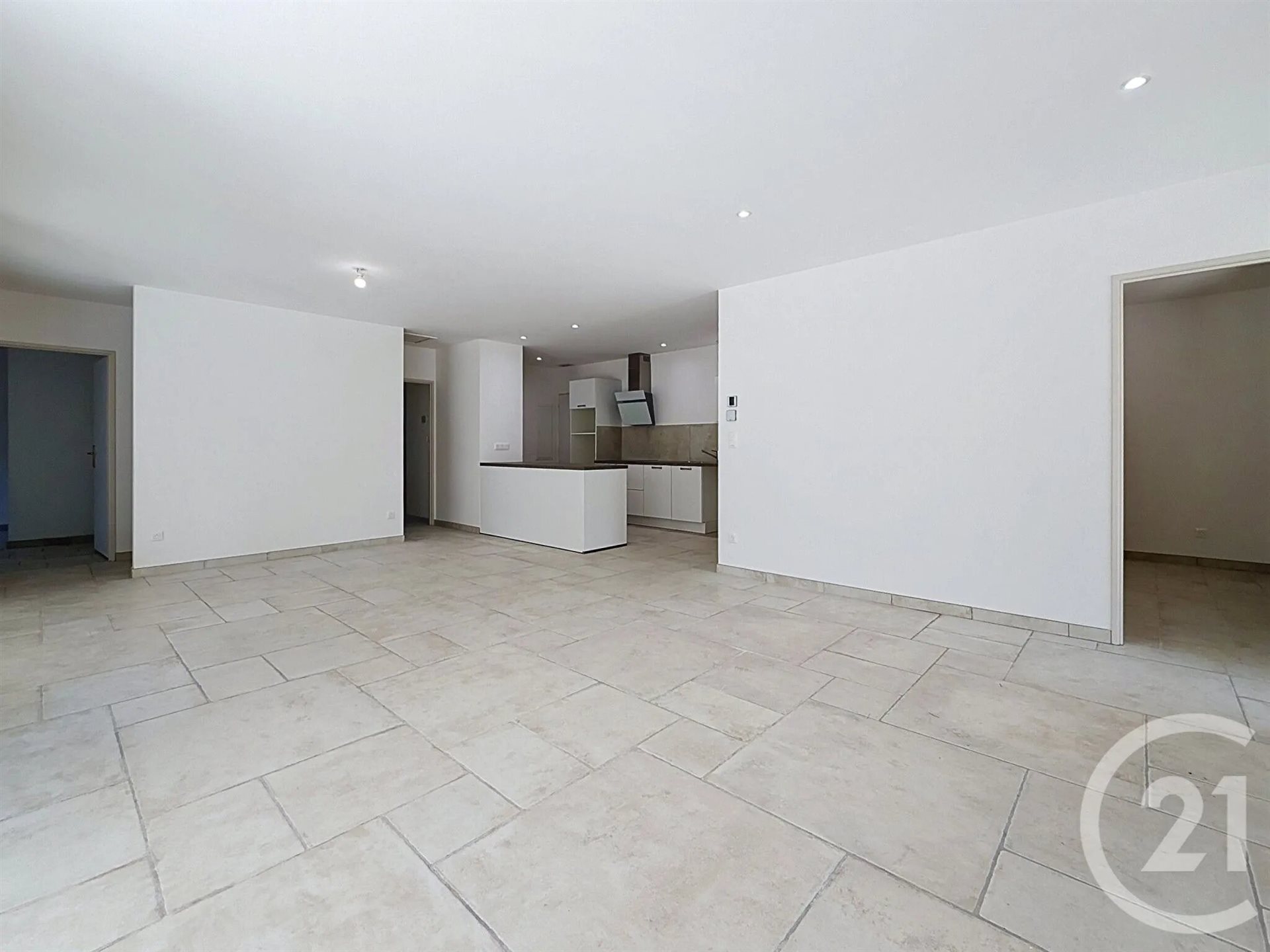 Maison à louer, 148m², Noves