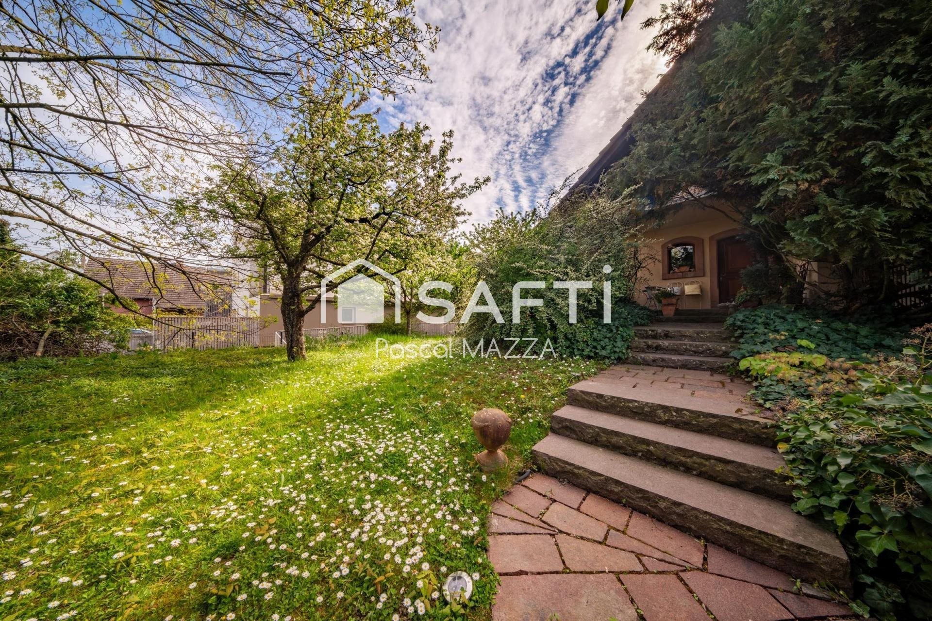 Maison à vendre, 218m², Village-Neuf