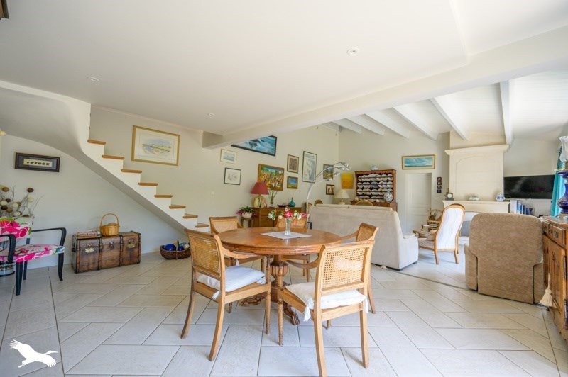 Maison à vendre, 165m², La Flotte