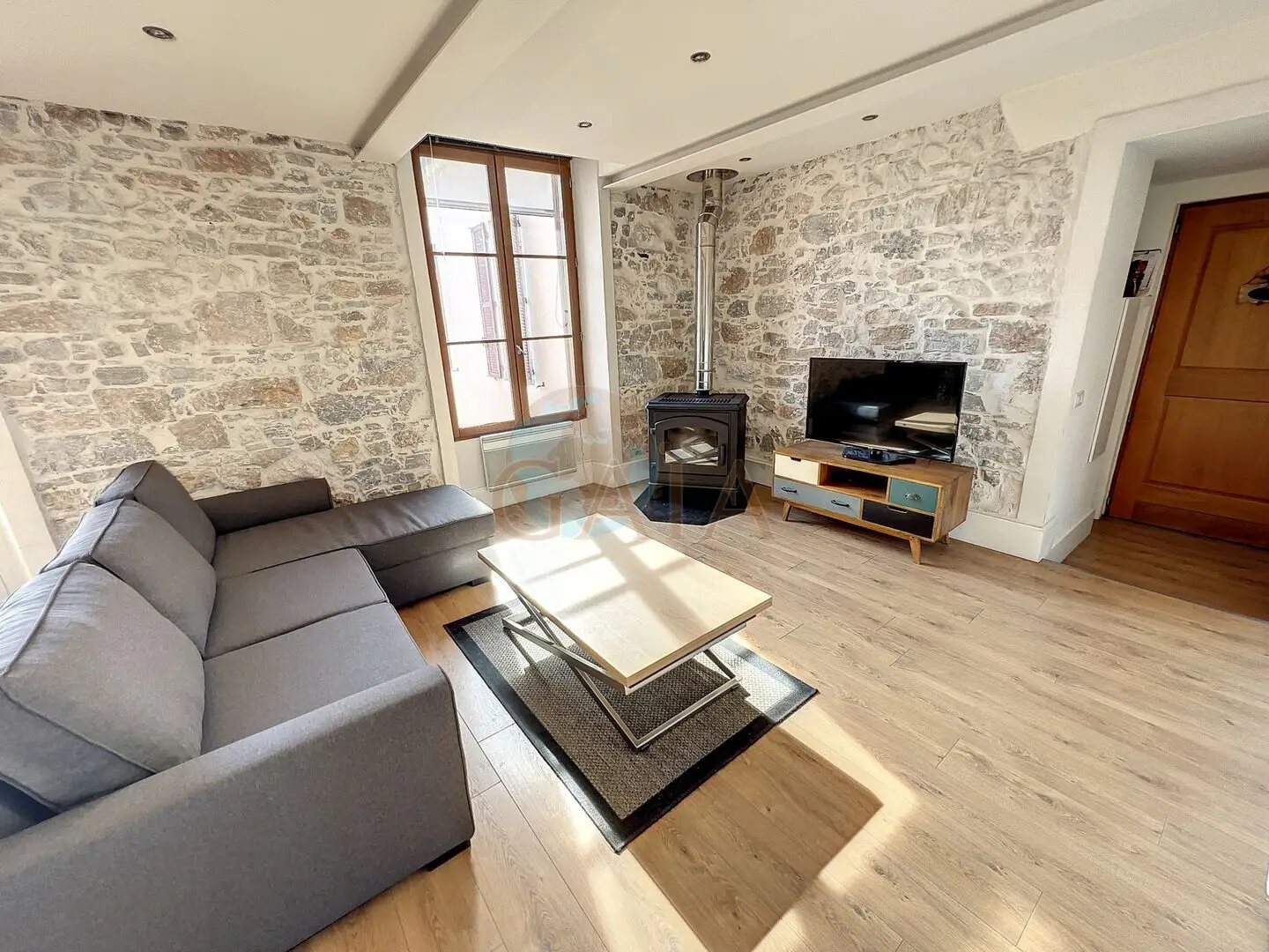 Appartement à louer, 64m², Vallauris
