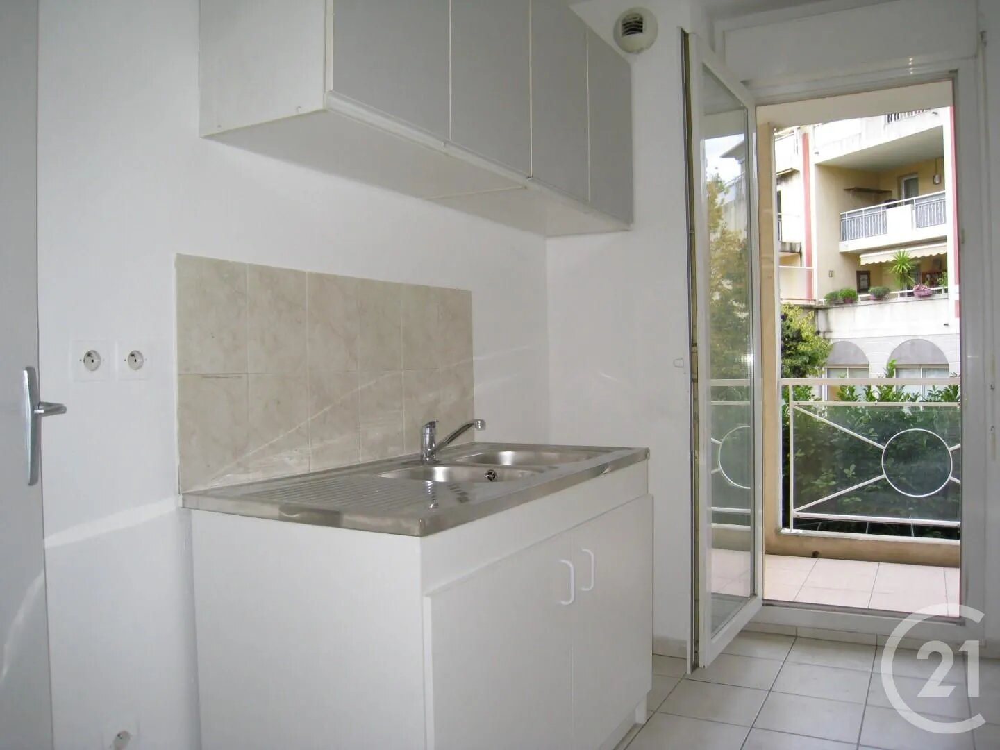 Appartement à louer, 42m², Saint-André-de-la-Roche