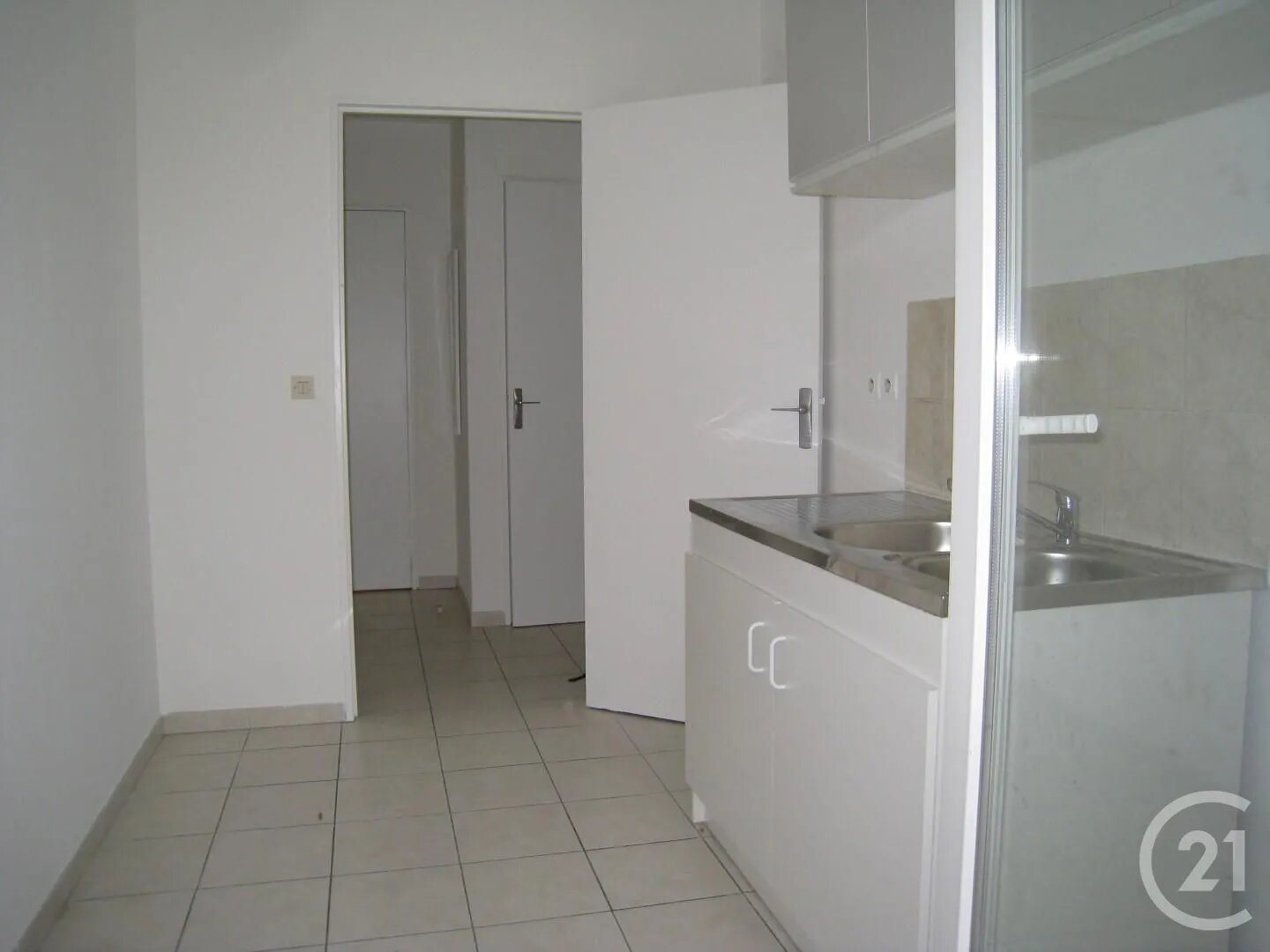 Appartement à louer, 42m², Saint-André-de-la-Roche
