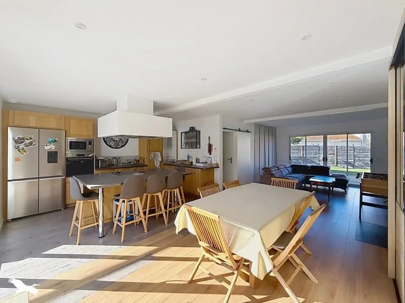 Maison à vendre, 180m², Cestas