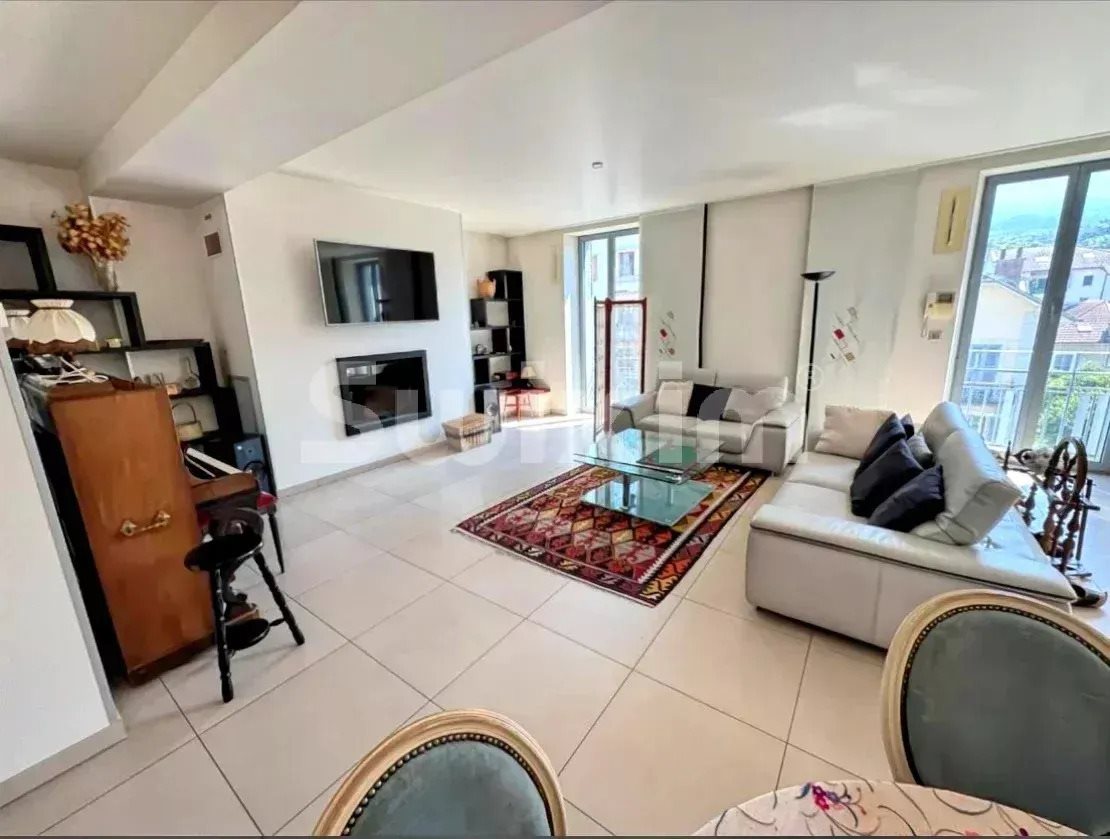 Appartement à vendre, 200m², Aix-les-Bains