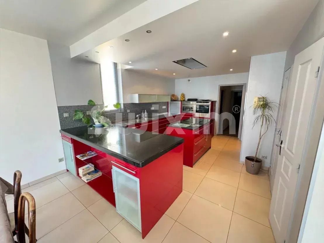 Appartement à vendre, 200m², Aix-les-Bains