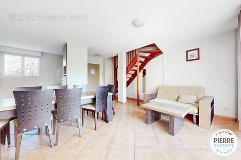 Maison à vendre, 80m², Rousset