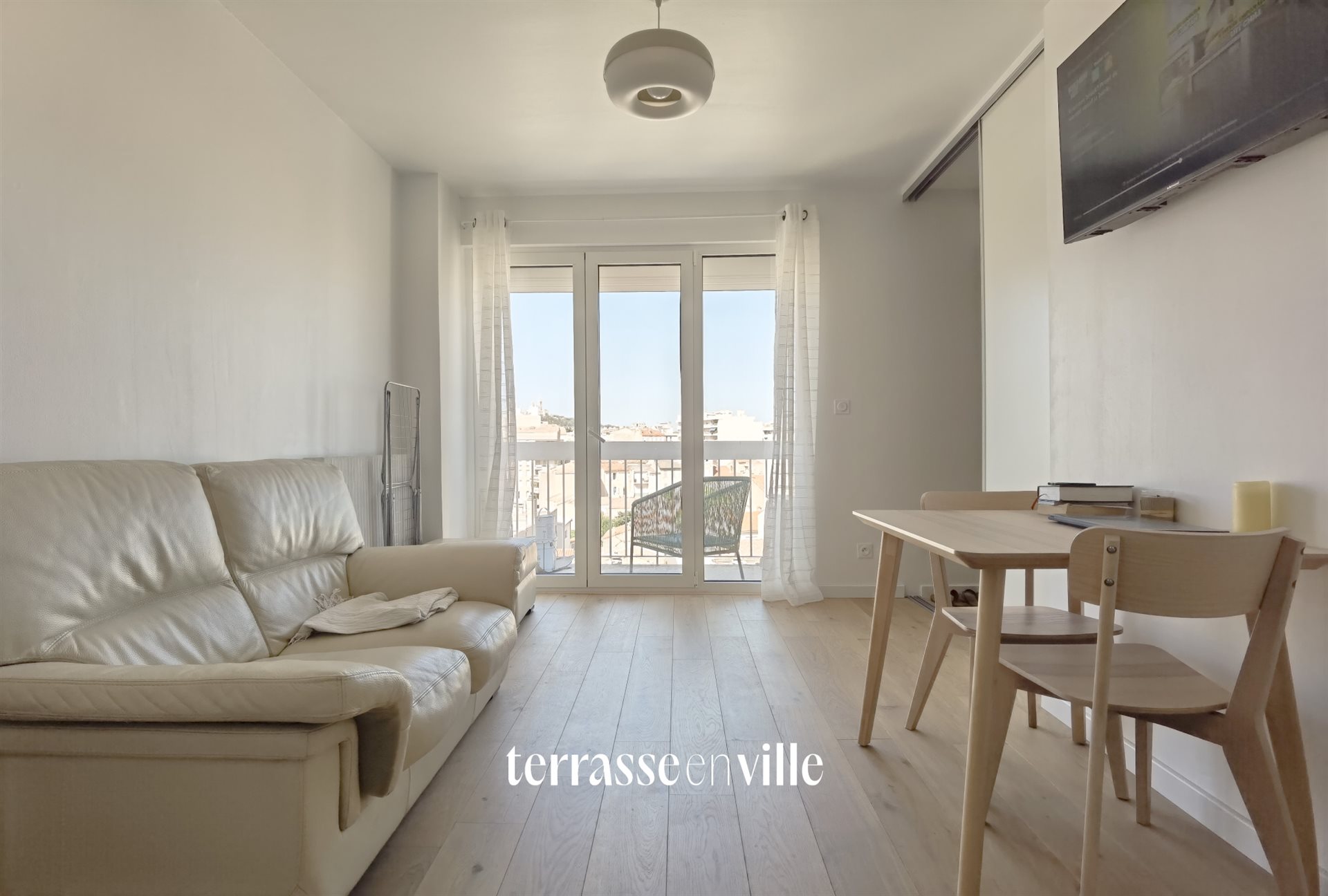 Appartement à louer, 30m², Marseille 5ème