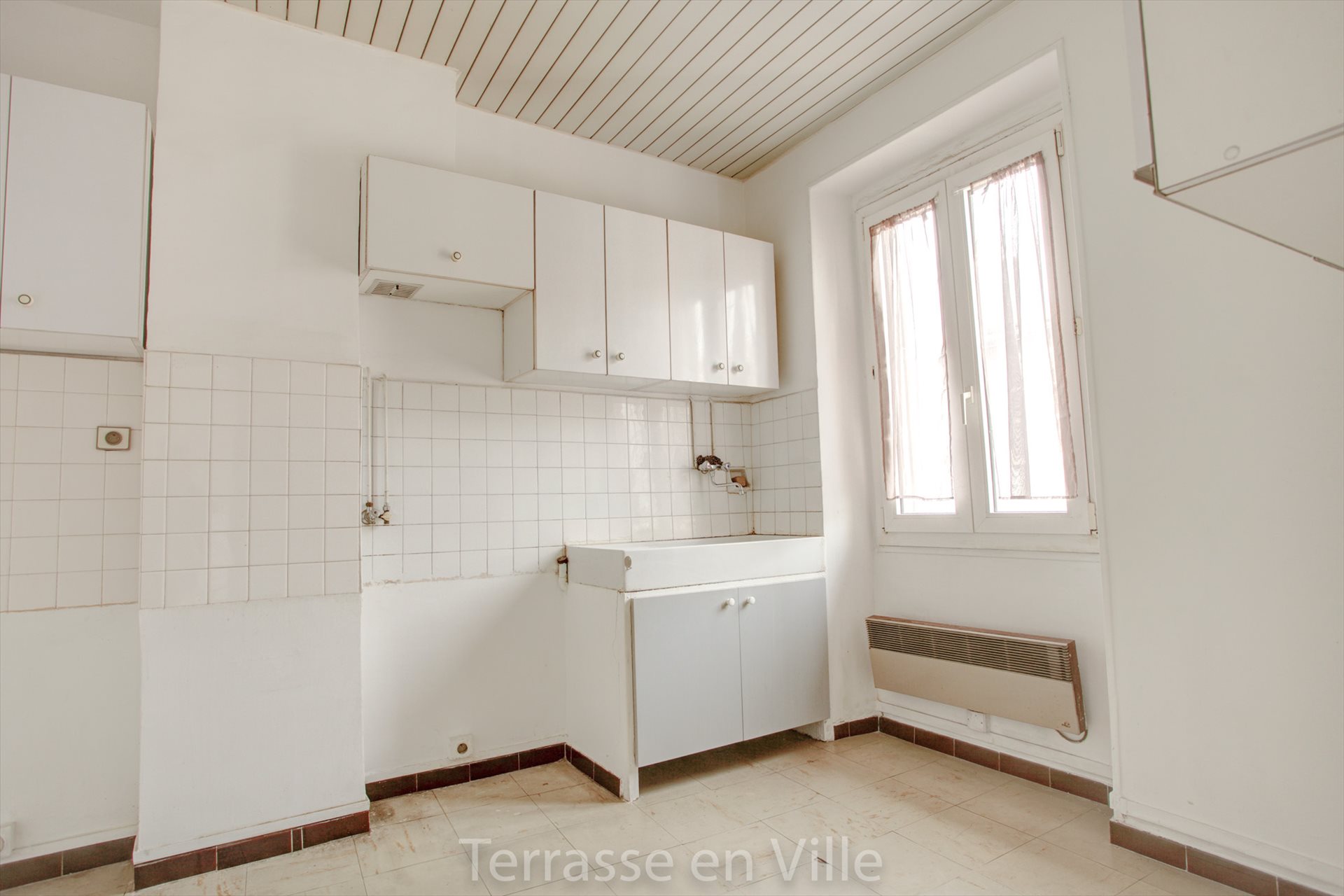 Appartement à louer, 75m², Marseille 1er
