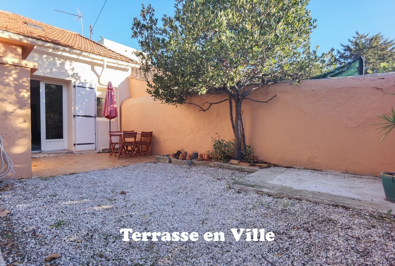 Maison à louer, 45m², Marseille 8ème