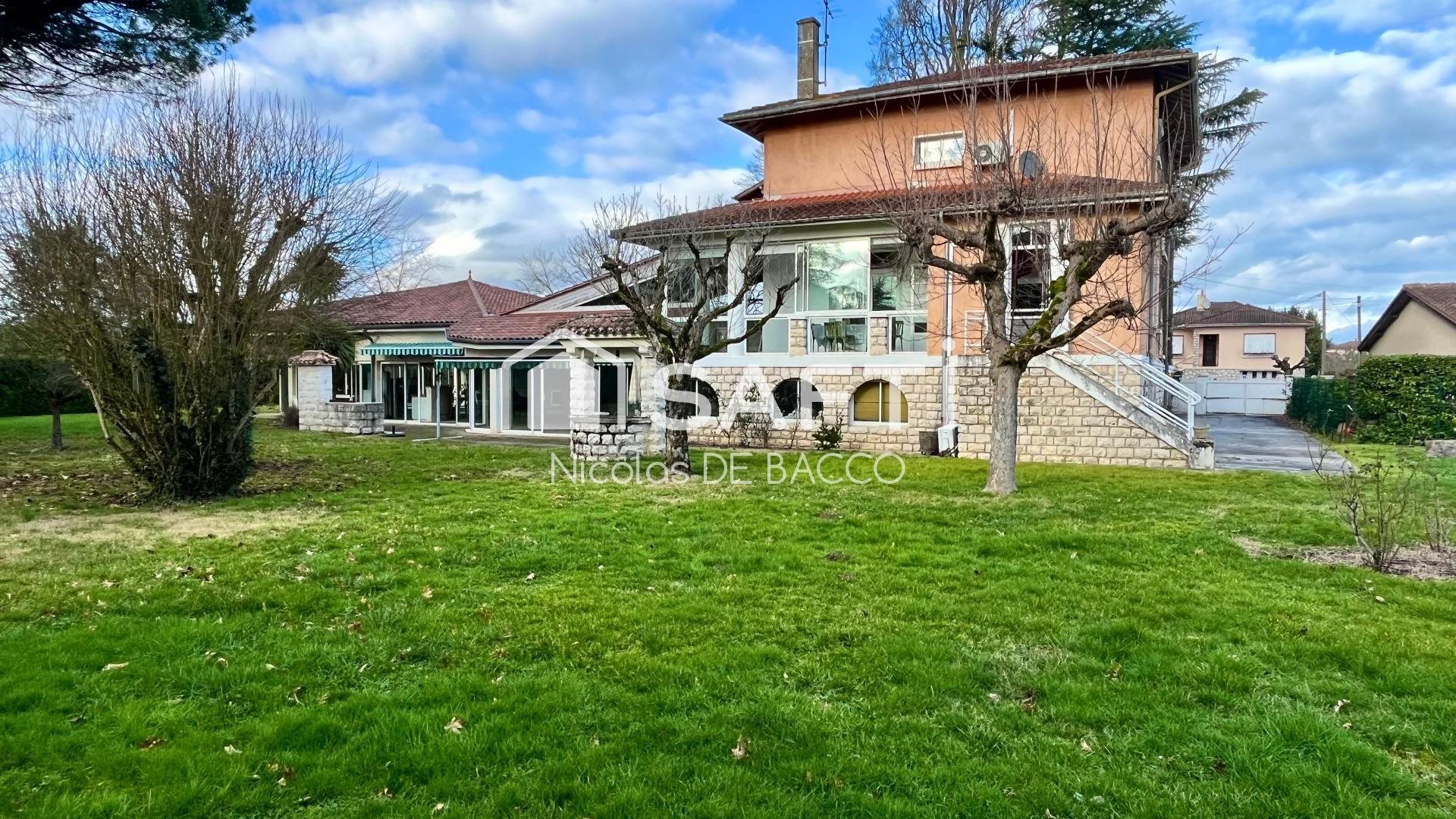 Maison à vendre, 253m², Aiguillon