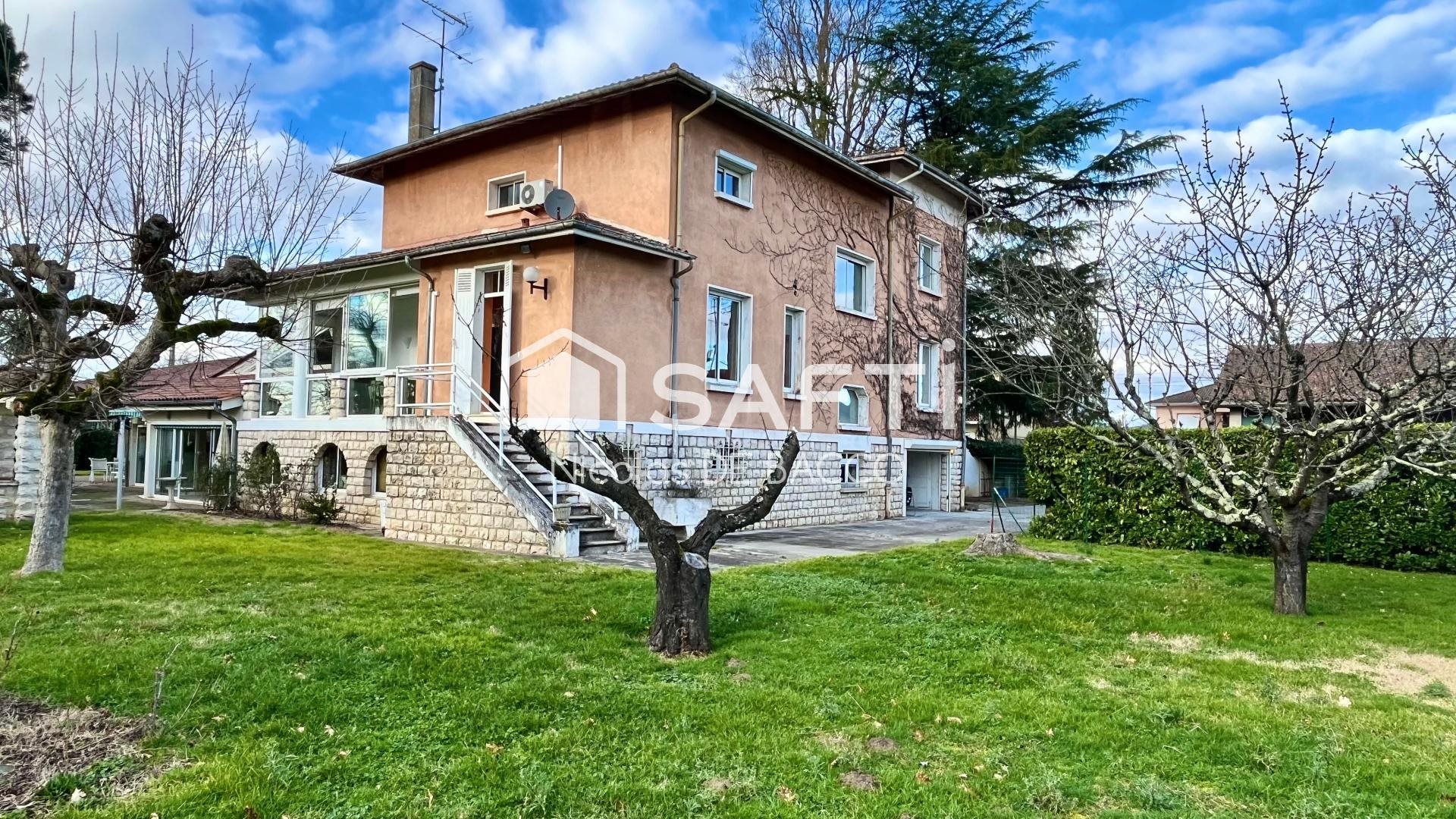 Maison à vendre, 253m², Aiguillon