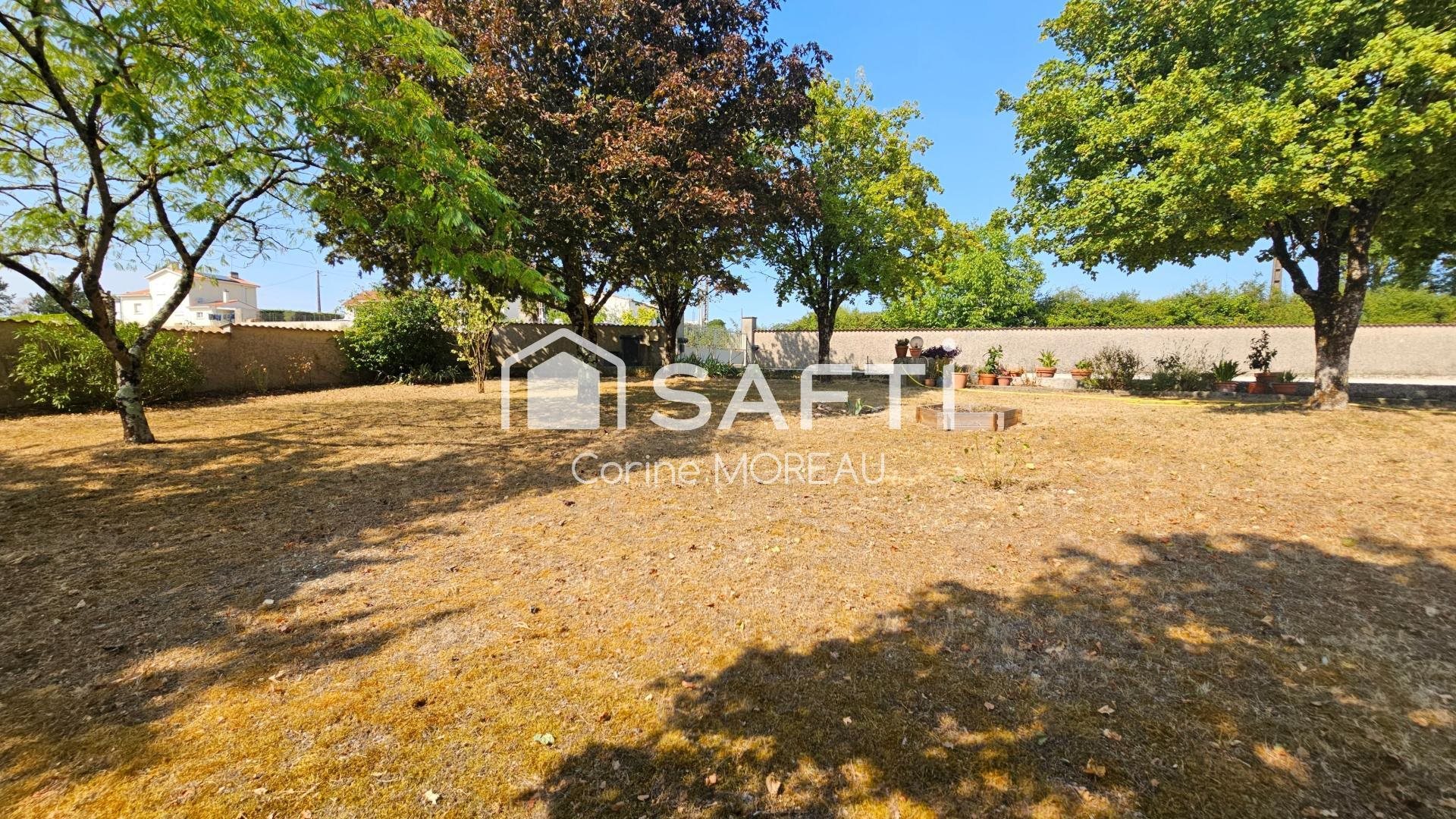 Maison à vendre, 154m², Saint-Même-les-Carrières