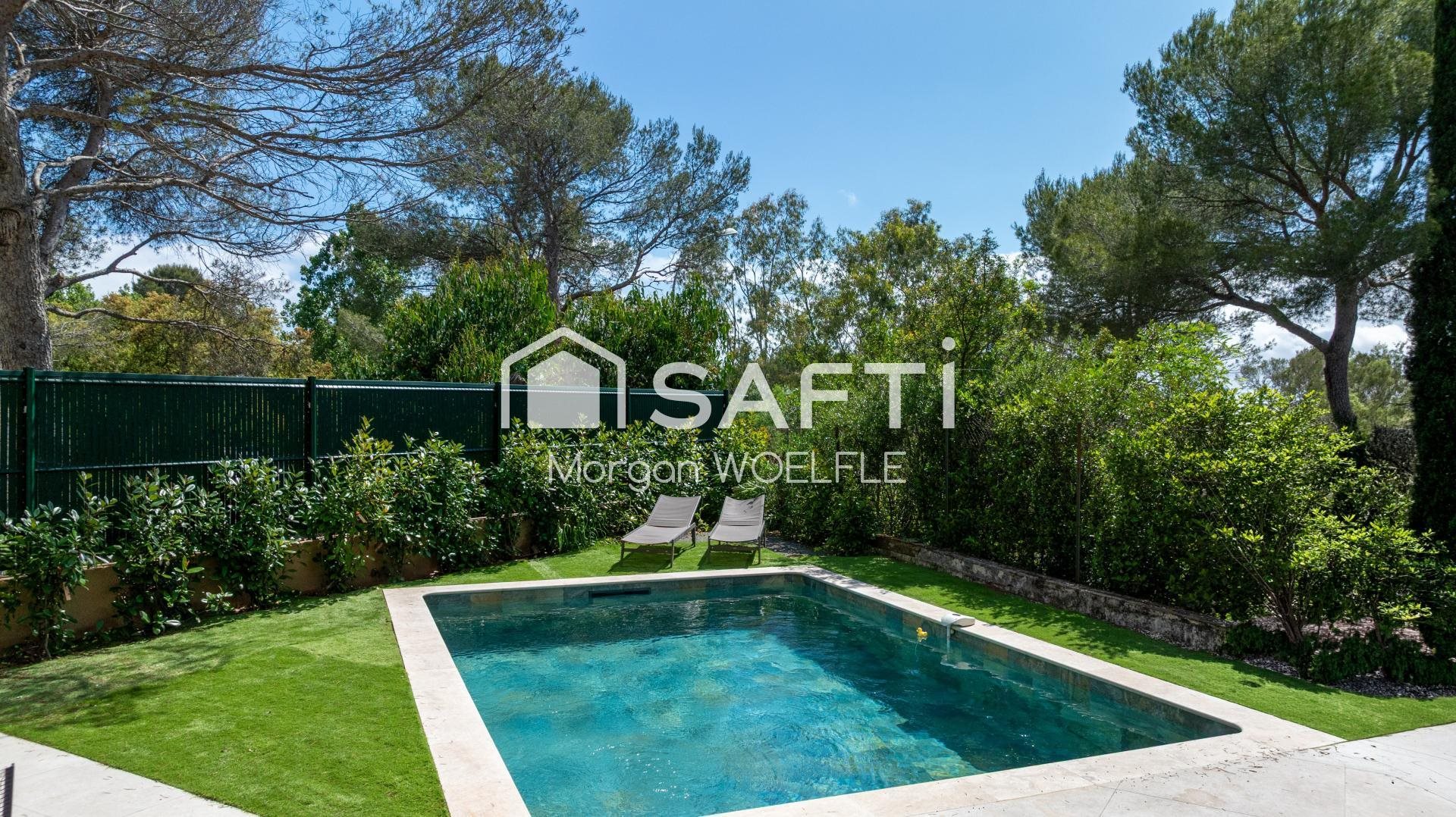Maison à vendre, 162m², Saint-Raphaël