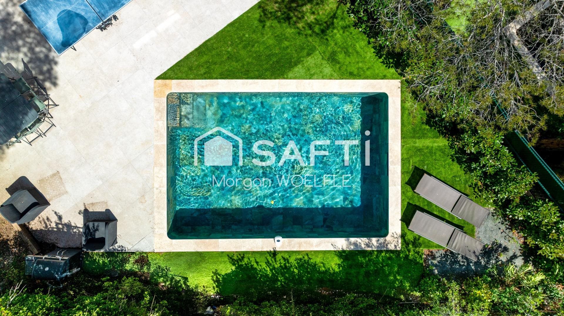 Maison à vendre, 162m², Saint-Raphaël