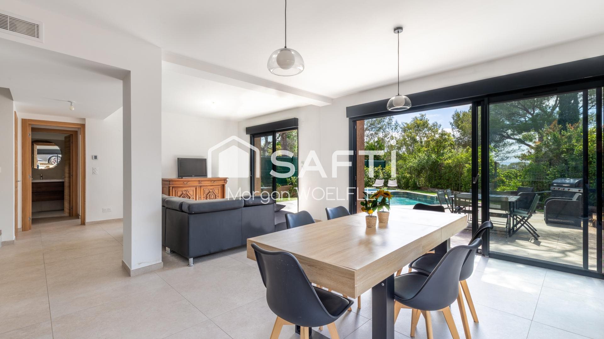 Maison à vendre, 162m², Saint-Raphaël