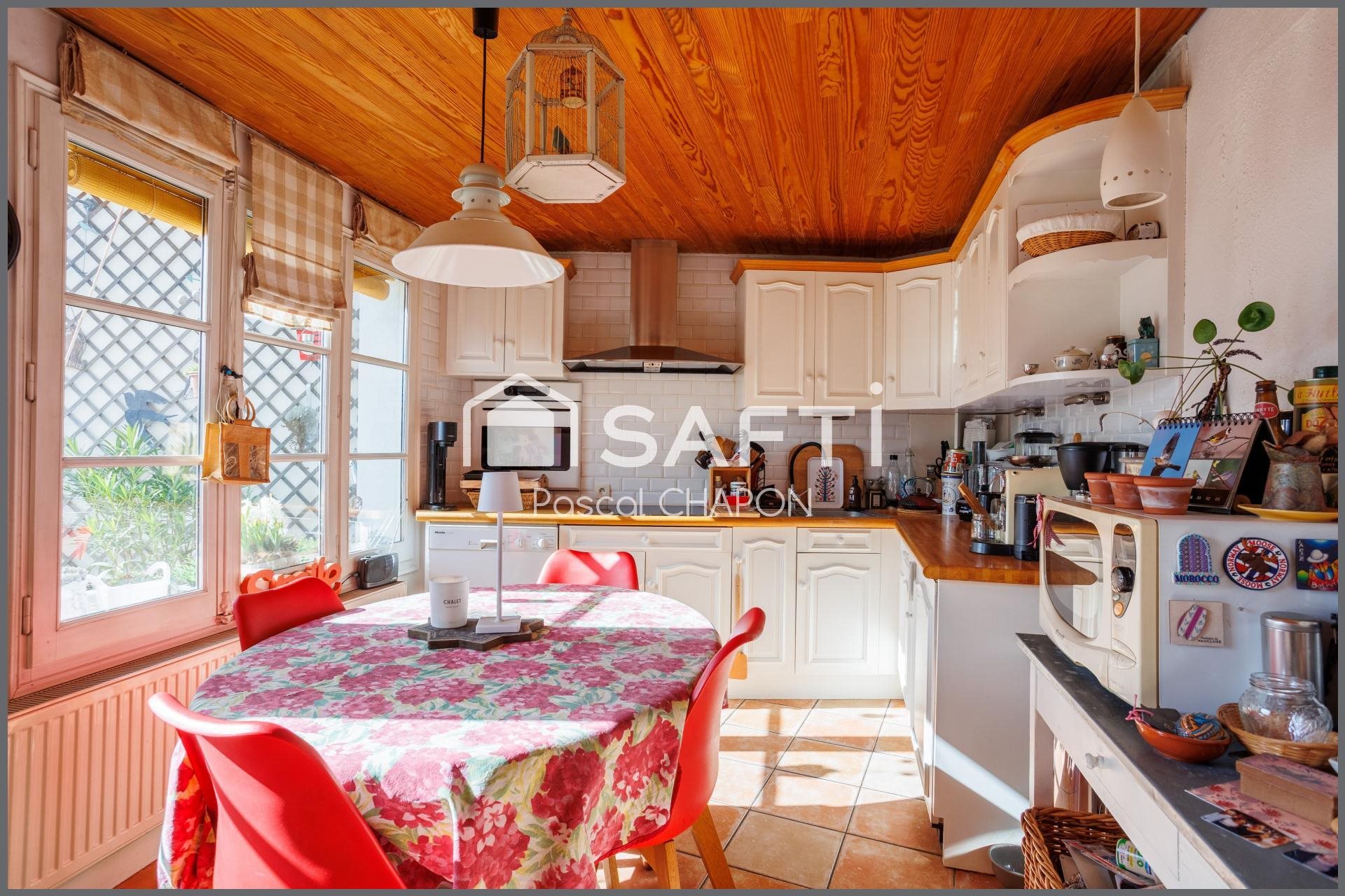 Maison à vendre, 228m², Etrelles