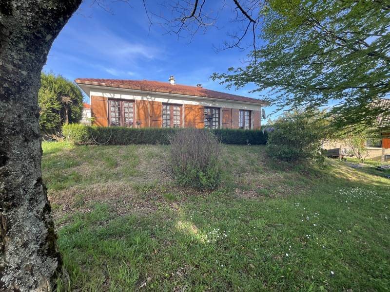 Maison à vendre, 70m², Châlus