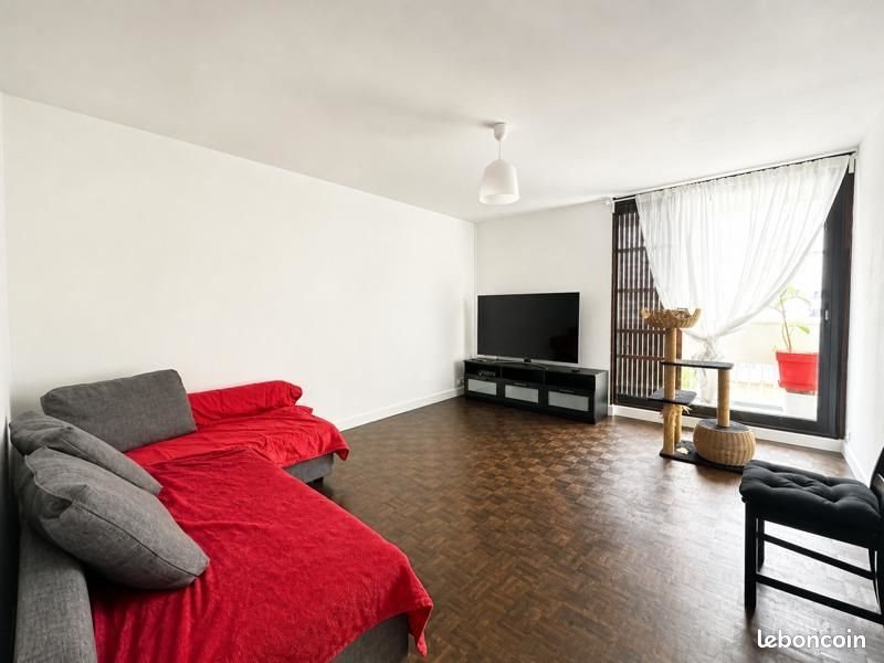 Appartement à vendre, 68m², Saint-Cyr-l'Ecole
