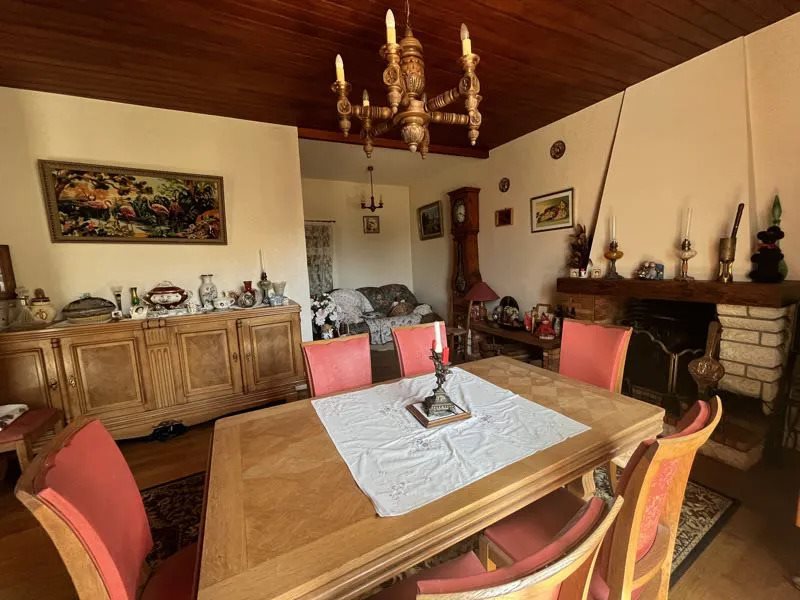 Maison à vendre, 136m², Busserolles